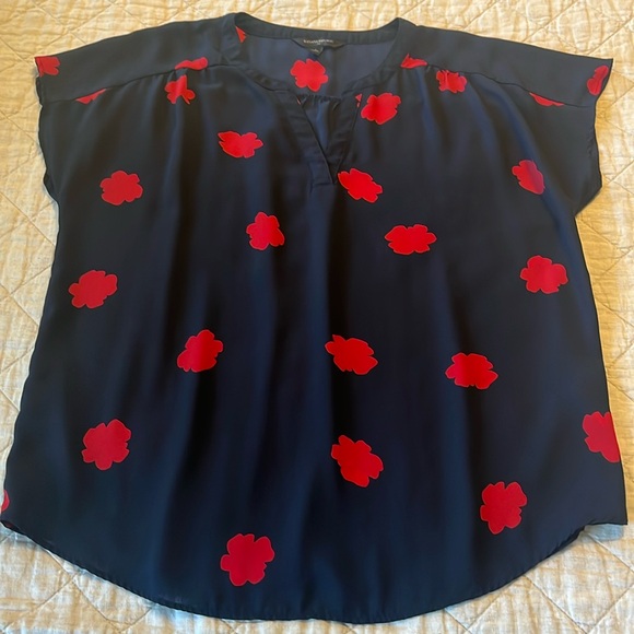 Banana Republic Tops - Banana Republic blouse